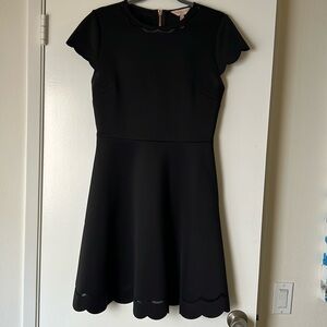 TED BAKER ♥️ Black short sleeve dress Sz 3